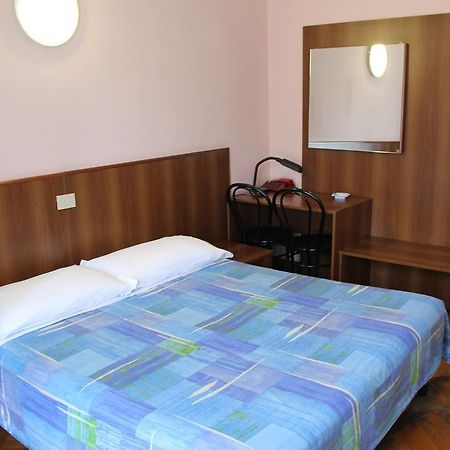 Hotel Rallye มิลาน ภายนอก รูปภาพ